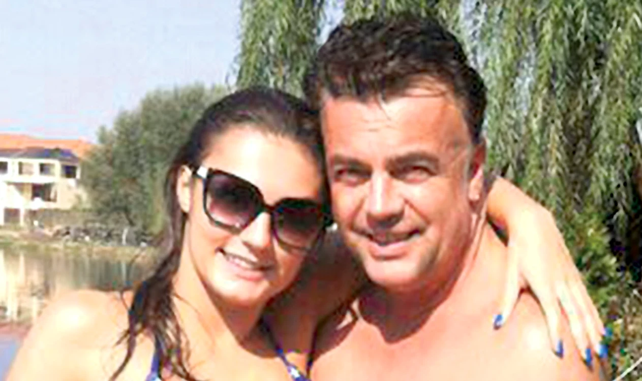 
    Diana şi Adrian Enache  