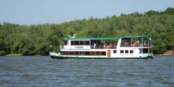 nava