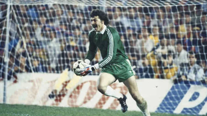 Eroul de la Sevilla, Helmut Duckadam. Foto webp