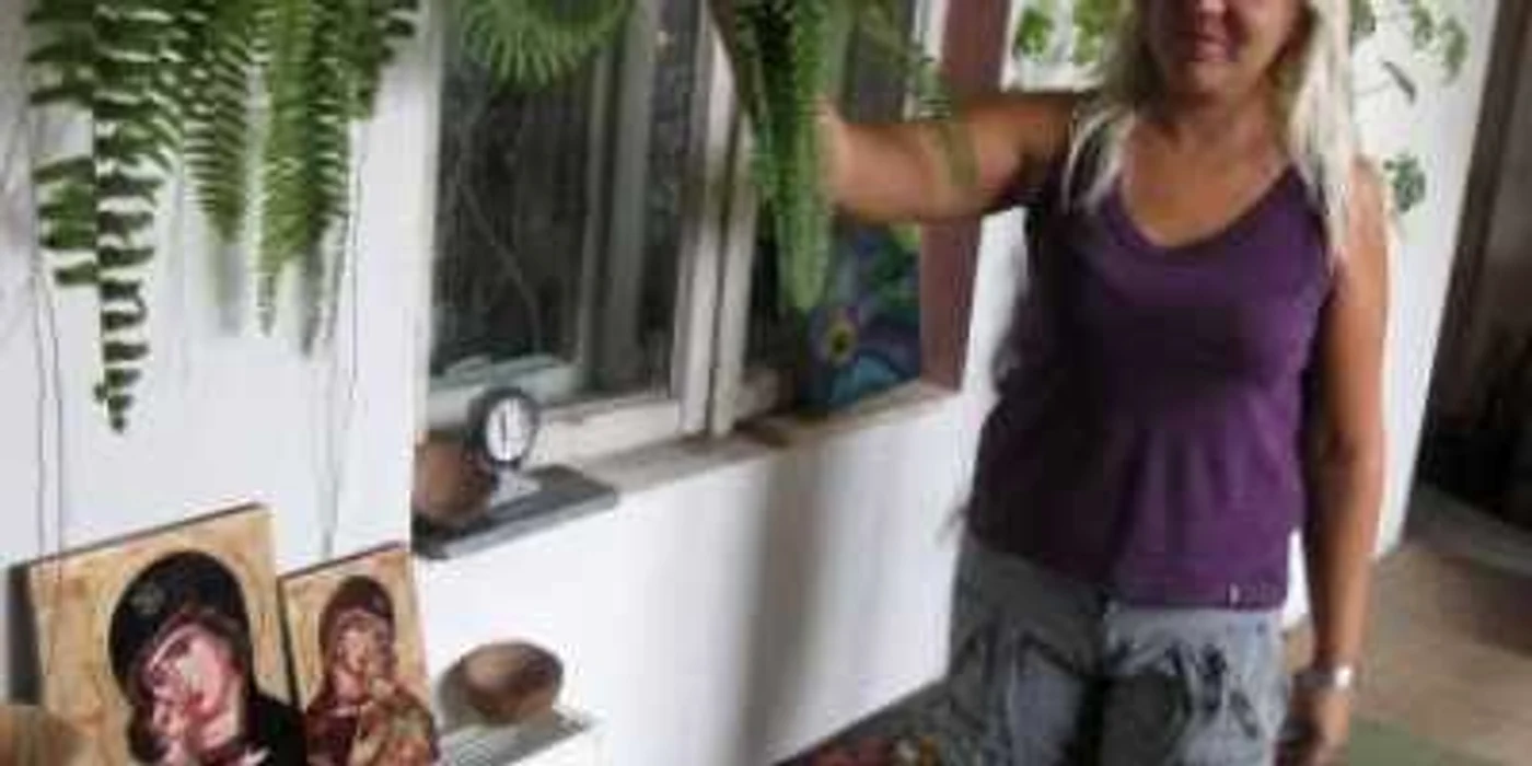 Râmnicu Vâlcea: Portret - Candida Eftimie, pasiune de o viaţă pentru icoanele tradiţionale