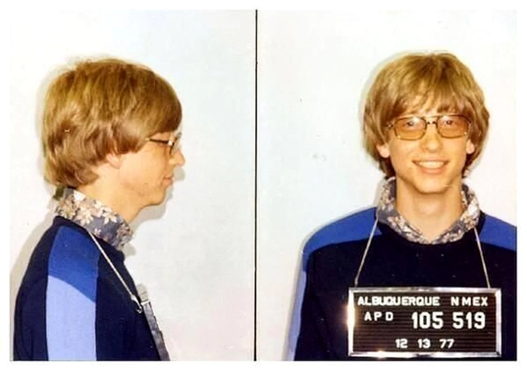 Bill Gates arestat pentru conducere fără permis în 1977