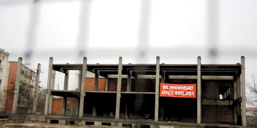 Reşiţa: ORAŞUL PE SCURT / Constructorii pierd clienţi