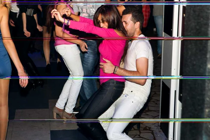 Basarabencele stiu sa faca atmosfera-foto Florin Costache