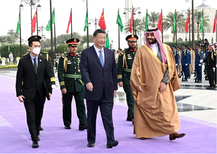 Xi și prințul moștenitor, prim-ministrul Mohammed bin Salman