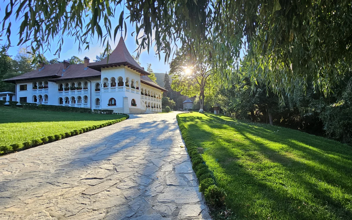 Mănăstirea Prislop FOTO Daniel Guță