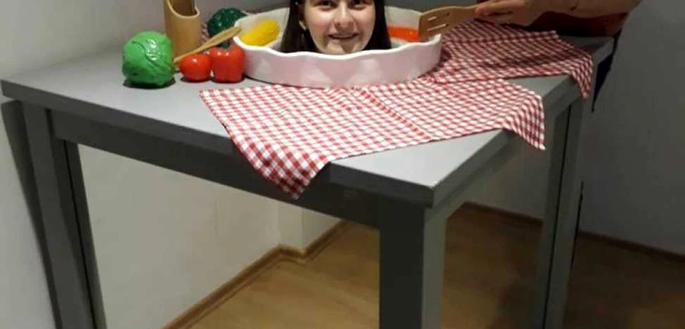 Muzeul Iluziilor Foto Arhiva Muzeul Iluziilor