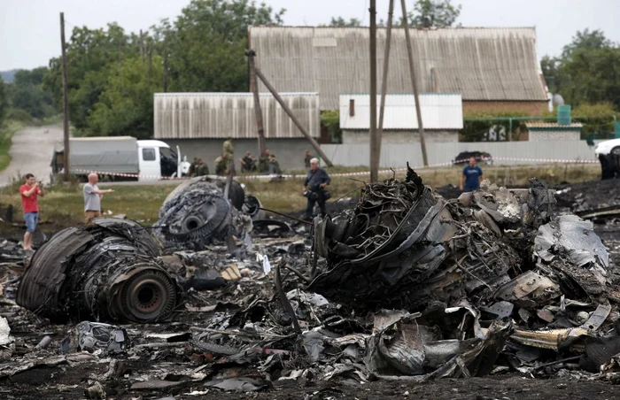 Ucraina. Avion prabusit Boeing 777 - Malaezia Airlines FOTO Reuters 