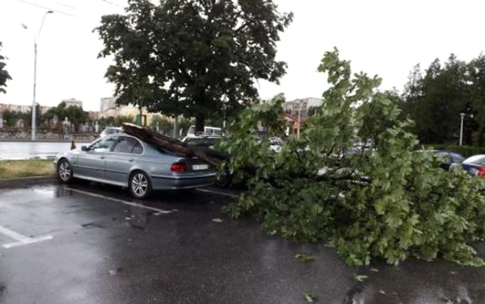 
    Avertizările sunt valabile până la ora 12.30  