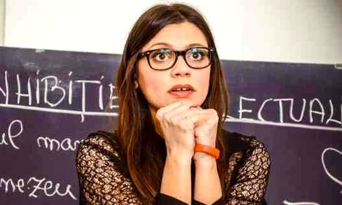 Laura Andreșan face cursuri de psihologie jpeg