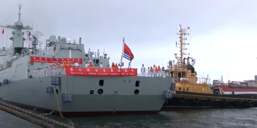 Navele chineze au sosit în Rusia pentru exerciţii comune Foto Captură video jpg