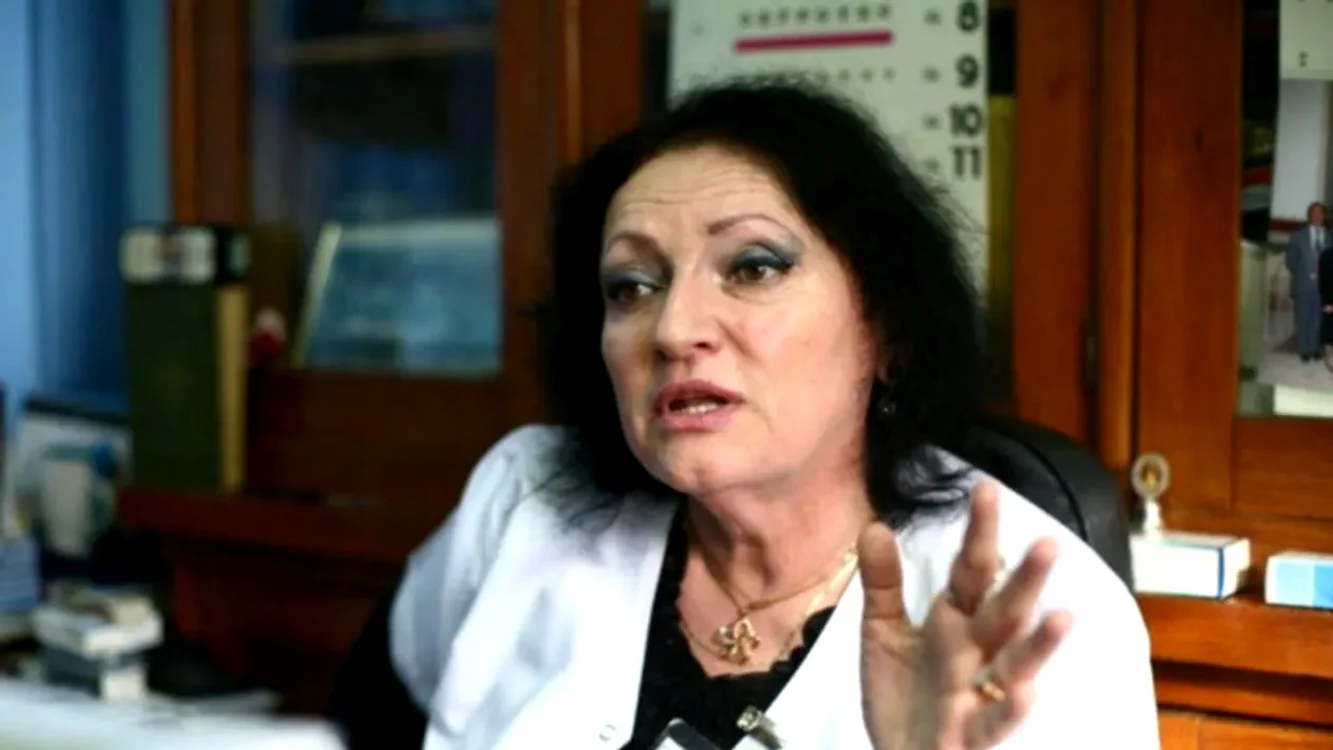 Medicul Monica Pop