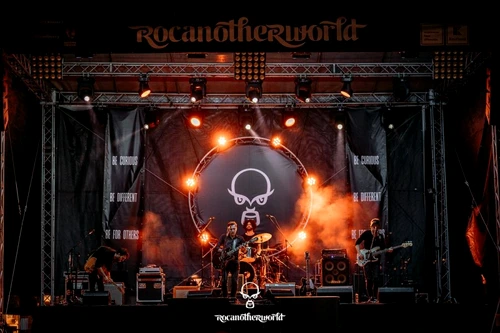 „Deși a fost o ediție distanțată, noi ne am simțit mai uniți ca oricînd” interviu cu Patricia BUTUCEL, directorul festivalului Rocanotherworld jpeg