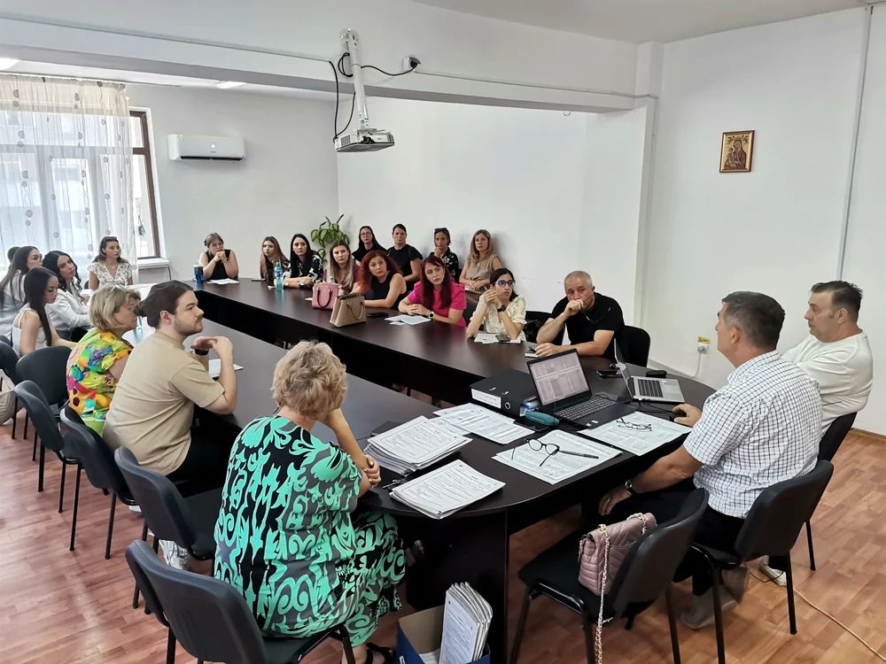 Repartizarea pe posturile titularizabile s-a desfășurat în 5 august 2026, la IȘJ Olt FOTO: A. Mitran