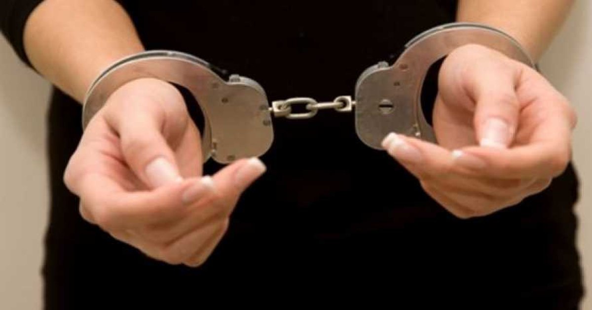 Femeie prinsă după ce a înșelat doi bătrâni din București și Ilfov cu 15.000 de lei