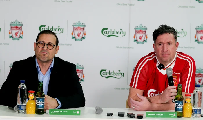 Tzafrir Granat, alături de Robbie Fowler