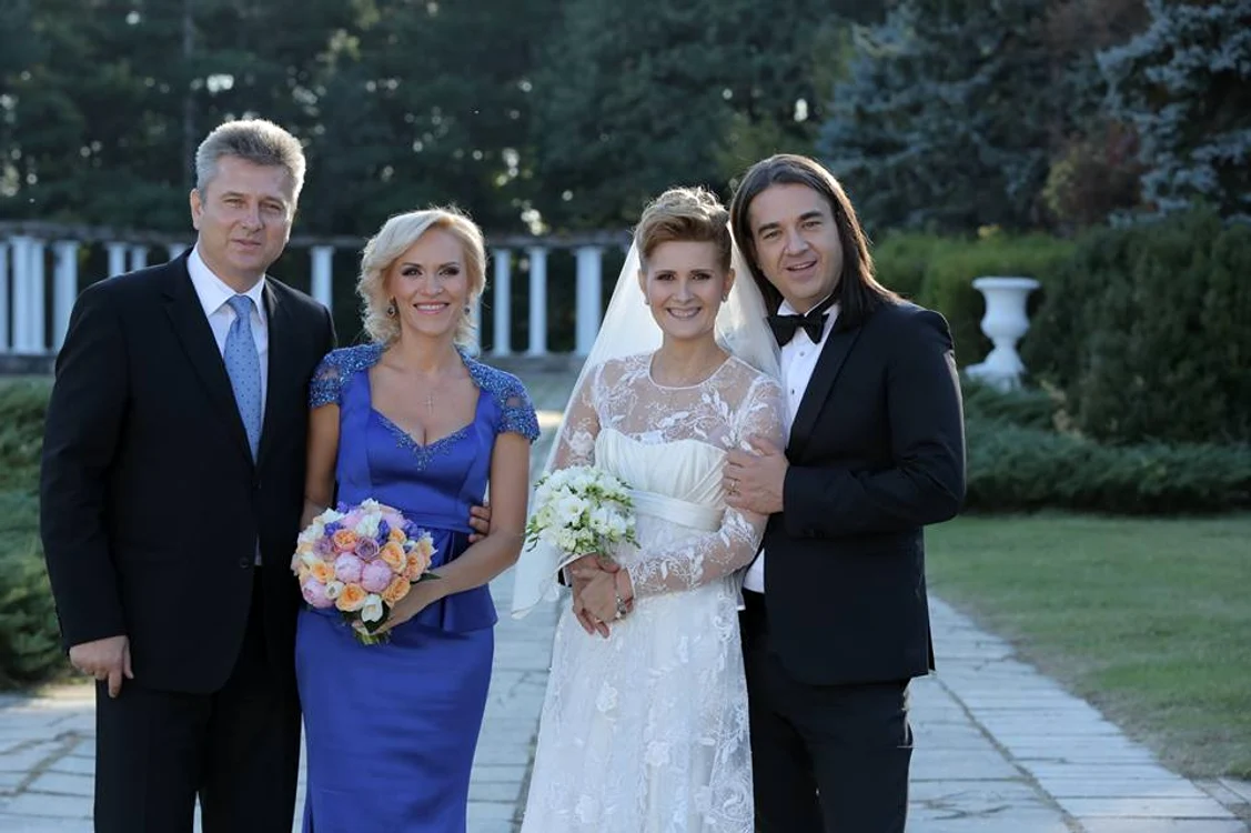 Alessandra Stoicescu, în rochie de mireasă