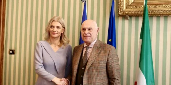 Ministra justiției, Alina Gorghiu, și omologul italian, Carlo Nordio jpg