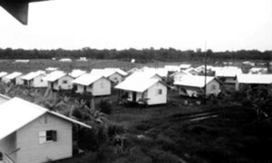 Jonestown Houses foto Wikipedia jpg