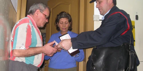 Poştaşii vor fi monitorizaţi pas cu pas atunci când dau pensiile