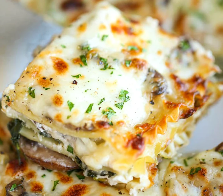lasagna cu ciuperci si spanac jpeg
