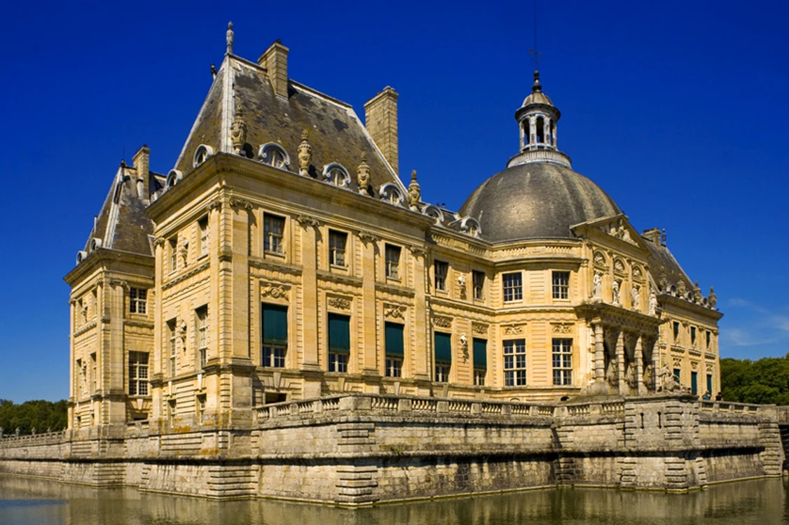 Castelul Vaux-le-Vicomte,  Île-de-France (sec. XVI)