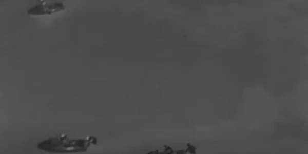 Trupe ucrainene in momentul debarcarii in Crimeea Captura YouTube png