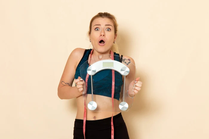 Presiunea de a slăbi rapid poate genera anxietate și frustrare Foto: freepik