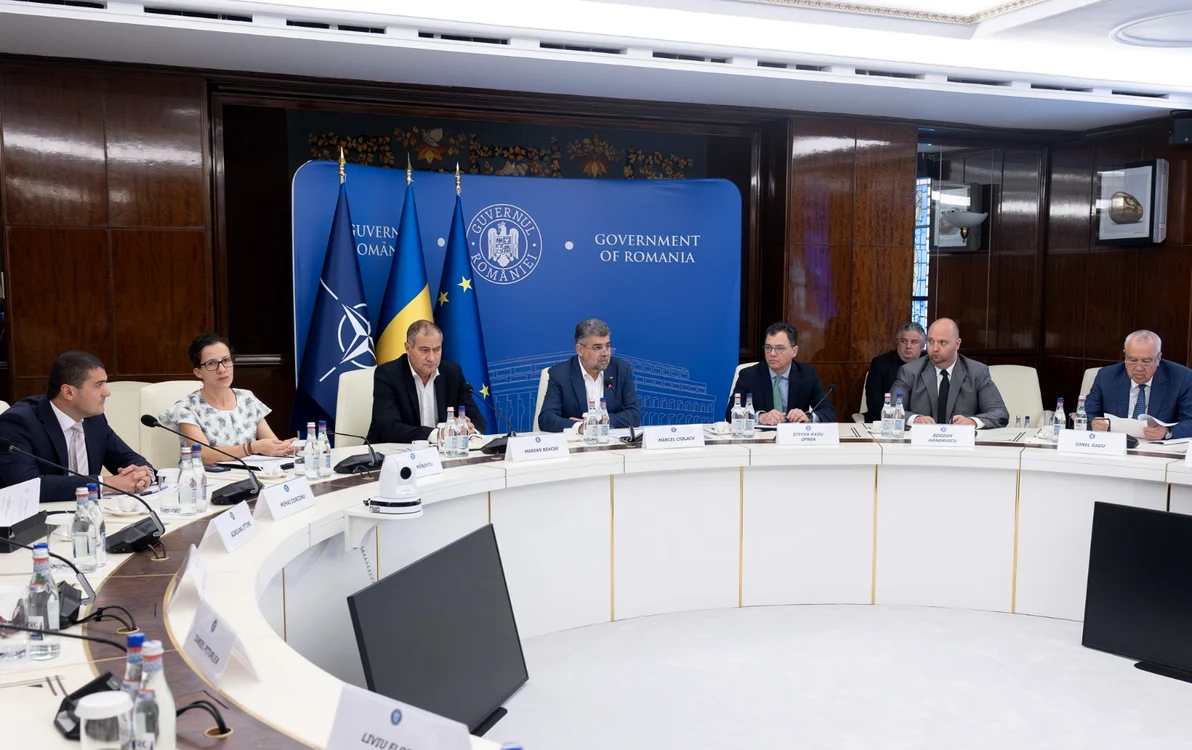 Marcel Ciolacu alaturi de Marian Neacsu si Radu Oprea FOTO gov ro jpg