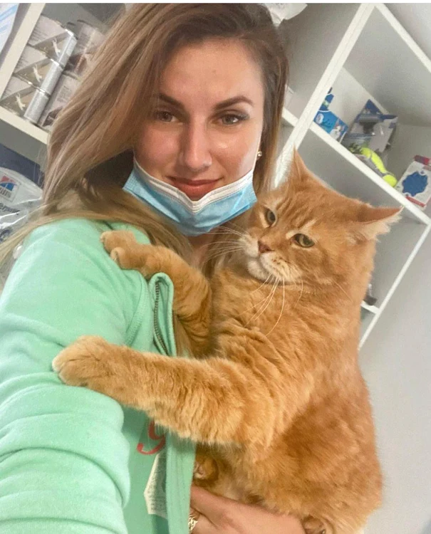 Andreea Pribilean a vindecat nenumărate pisici. FOTO Arhivă personală