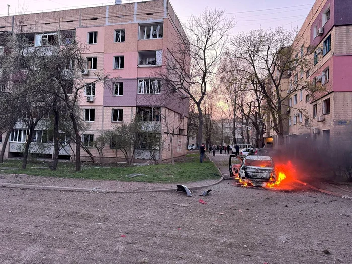 Atacul a provocat mai multe incendii FOTO Raduga / X