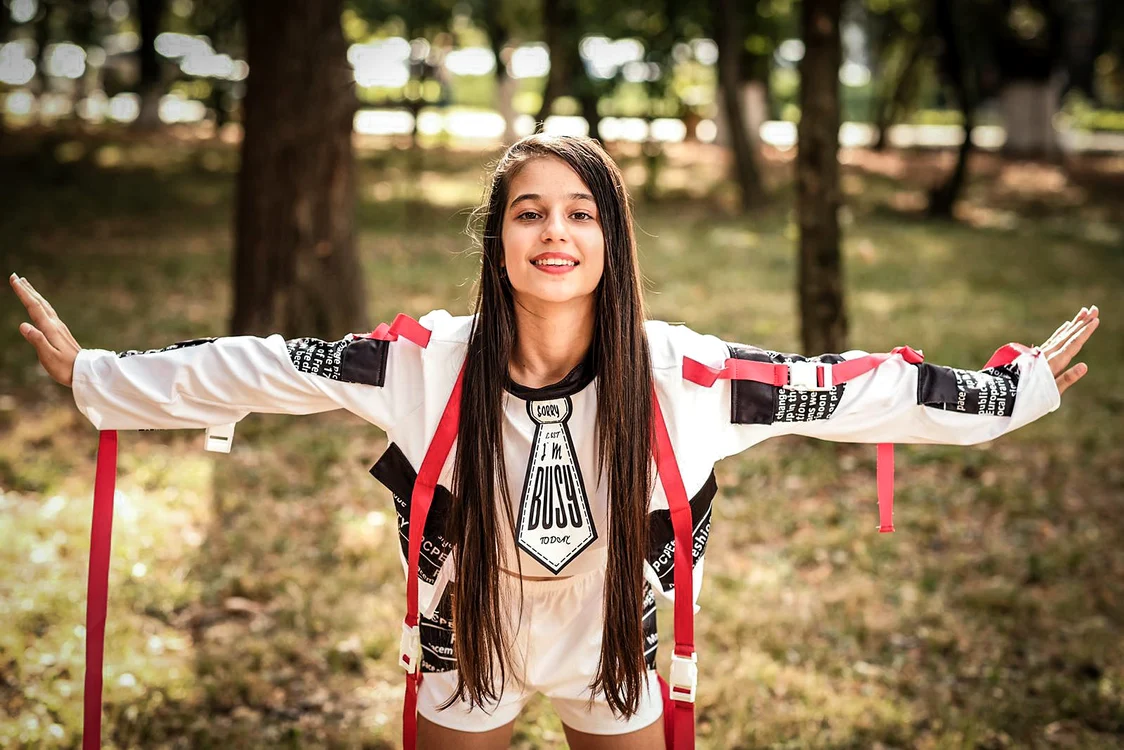 Are doar 11 ani, însă Ana Corbu a intrat cu dreptul în showbiz foto: arhivă personală