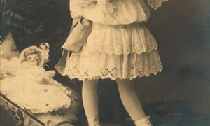 Absolvenţi ai facultăţii de Moşi jpeg