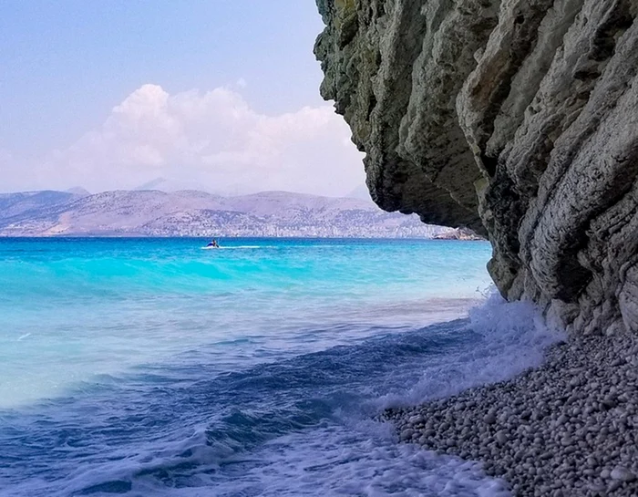 Plajă în Albania. Foto: Pixabay
