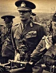 Regele Mihai și mareșalul Ion Antonescu, fotografie publicată în revista Signal, nr. 16, august 1941 (© Wikimedia Commons)
