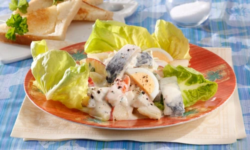 1 salata de hering cu cartofi jpg jpeg