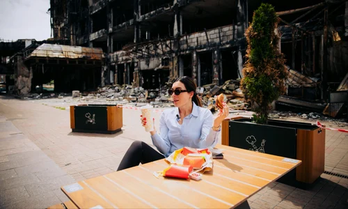 Laura Loomer jpg