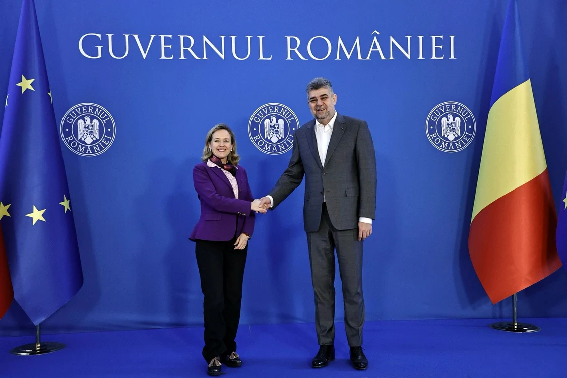 Premierul Marcel Ciolacu cu preşedintele Băncii Europene de Investiţii, Nadia Calviñ Foto: X