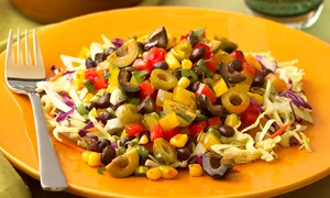 salata de varza cu legume jpeg