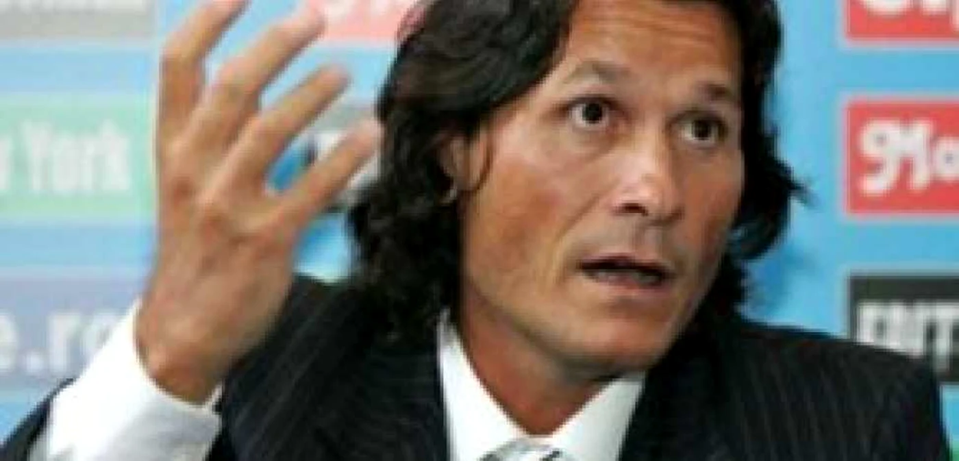 FOTBAL Napoli: "Nu mergem în vacanţă la Cluj"