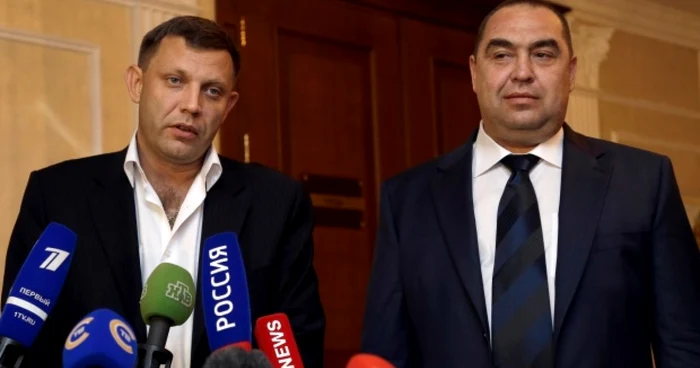 „Preşedintele“ Republcii Doneţk, Aleksandr Zaharcenko şi „preşedintele“  Republicii Lugansk, Igor Plotniţki