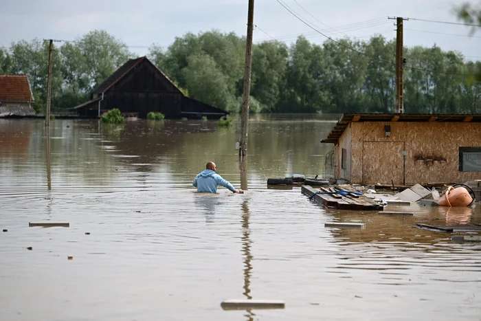 Avertizare hidrologică de Cod portocaliu pentru judeţul Braşov. Judeţe din centrul şi nordul ţării, sub avertizare de Cod galben
