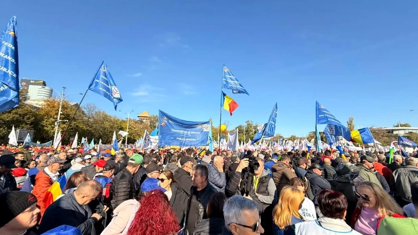 Sindicaliștii au ieșit în stradă Foto: Facebook 