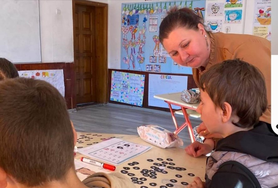 Învățătoarea care a implementat la clasă cultura reușitei. „Doamna, tata a zis că mă iubește mai mult”