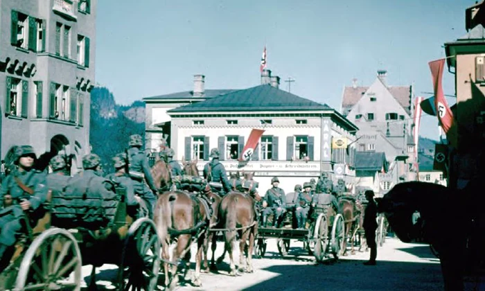 Care a fost strategia lui Hitler pentru a anexa Austria? Ce rol au jucat Franța, Marea Britanie și Italia? jpeg