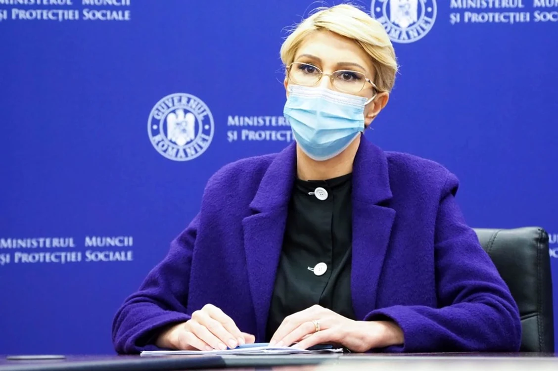 
    Raluca Turcan, ministrul MunciiFoto: Arhivă  