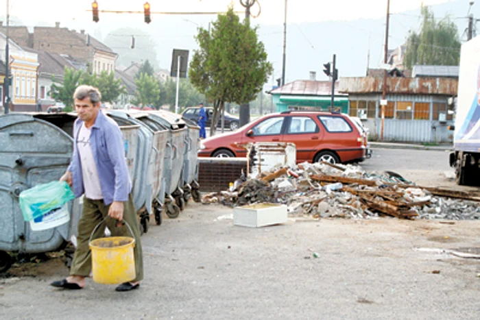 Resita: Molozul din construcţii a pus pe jar Garda de Mediu