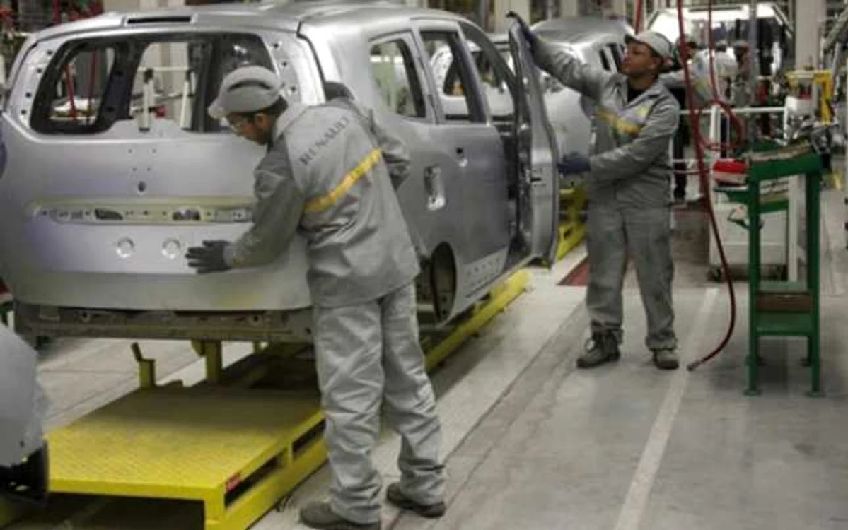 Uzina produce vehicule Dacia Lodgy, Dacia Dokker şi Dacia Dokker Van, pe prima linie de fabricaţie, şi Dacia Sandero şi Dacia Sandero Stepway la cea de-a doua FOTO Renault Group