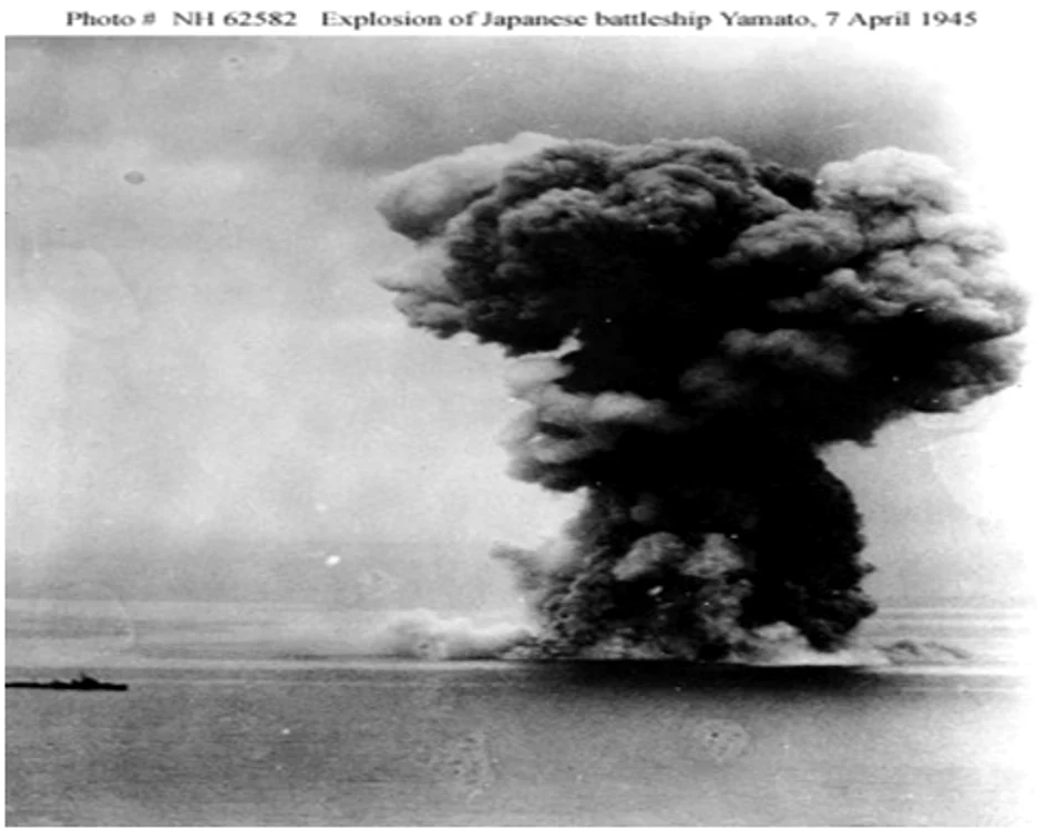 http://fcdn.valka.cz/files/thumbs/t_ijn_yamato___1945.04.07___2a.jpg