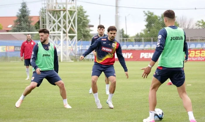 Naționala U21 a început antrenamentele și joi pleacă în Austria