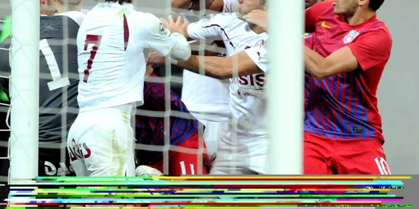 Bătaie Steaua-Rapid